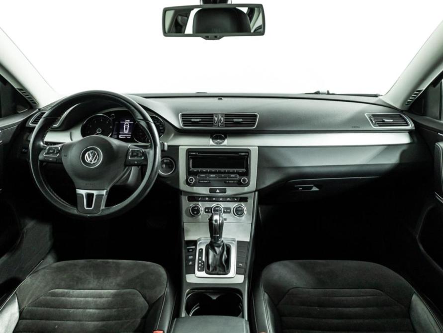 Volkswagen Passat B7 Санкт-Петербург  - изображение 14