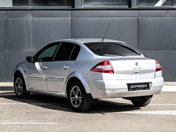 Renault Megane II Рестайлинг с пробегом 2008 года, цена 649 000 рублей, 252975 км, седан, Автокод Объявления