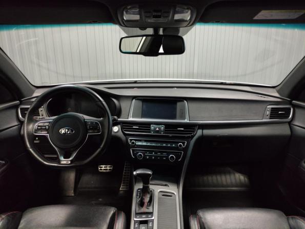 Kia Optima IV с пробегом 2017 года, цена 1 290 000 рублей, 303051 км, седан, Автокод Объявления