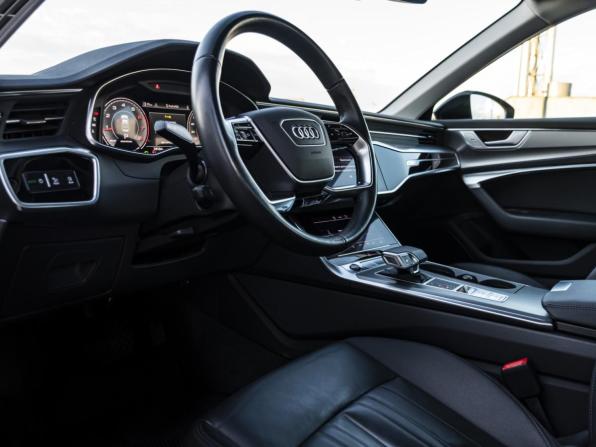 Audi A6 V (C8) с пробегом 2022 года, цена 3 998 000 рублей, 38433 км, седан, Автокод Объявления