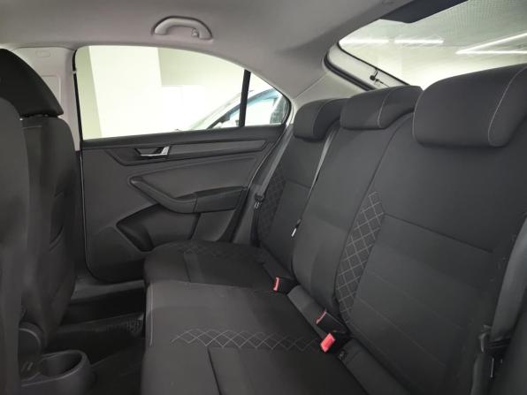 Skoda Rapid II с пробегом 2021 года, цена 1 445 000 рублей, 136584 км, лифтбек, Автокод Объявления