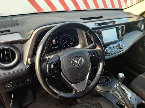 Toyota RAV4 IV (XA40) Рестайлинг с пробегом 2019 года, цена 2 990 000 рублей, 63956 км, внедорожник, Автокод Объявления