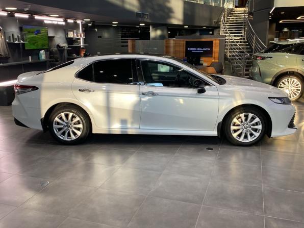 Toyota Camry VIII (XV70) с пробегом 2019 года, цена 1 943 000 рублей, 301000 км, седан, Автокод Объявления