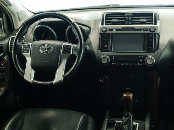 Toyota Land Cruiser Prado 150 Series Рестайлинг 1 с пробегом 2014 года, цена 3 103 000 рублей, 244132 км, внедорожник, Автокод Объявления