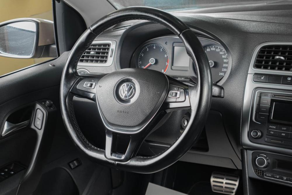 Volkswagen Polo V Рестайлинг Тюмень  - изображение 12