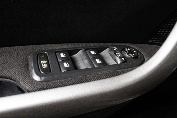 Peugeot 308 I с пробегом 2011 года, цена 579 000 рублей, 192000 км, хэтчбек, Автокод Объявления