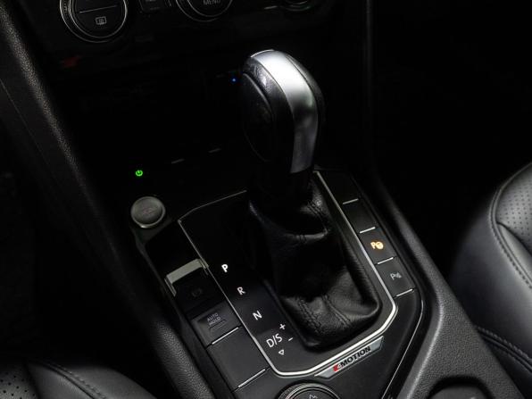 Volkswagen Tiguan II с пробегом 2020 года, цена 2 549 000 рублей, 117491 км, внедорожник, Автокод Объявления