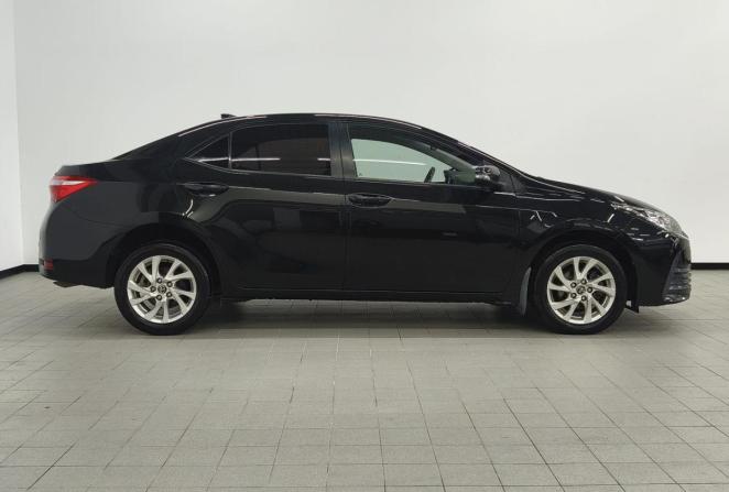 Toyota Corolla XI (E160 E170 E180) Рестайлинг 1 с пробегом 2018 года, цена 1 640 000 рублей, 110066 км, седан, Автокод Объявления