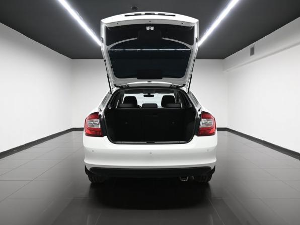 Skoda Rapid I Рестайлинг с пробегом 2019 года, цена 1 200 000 рублей, 66706 км, лифтбек, Автокод Объявления