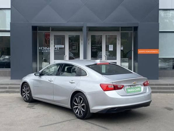 Chevrolet Malibu IX Рестайлинг с пробегом 2018 года, цена 1 225 000 рублей, 99600 км, седан, Автокод Объявления