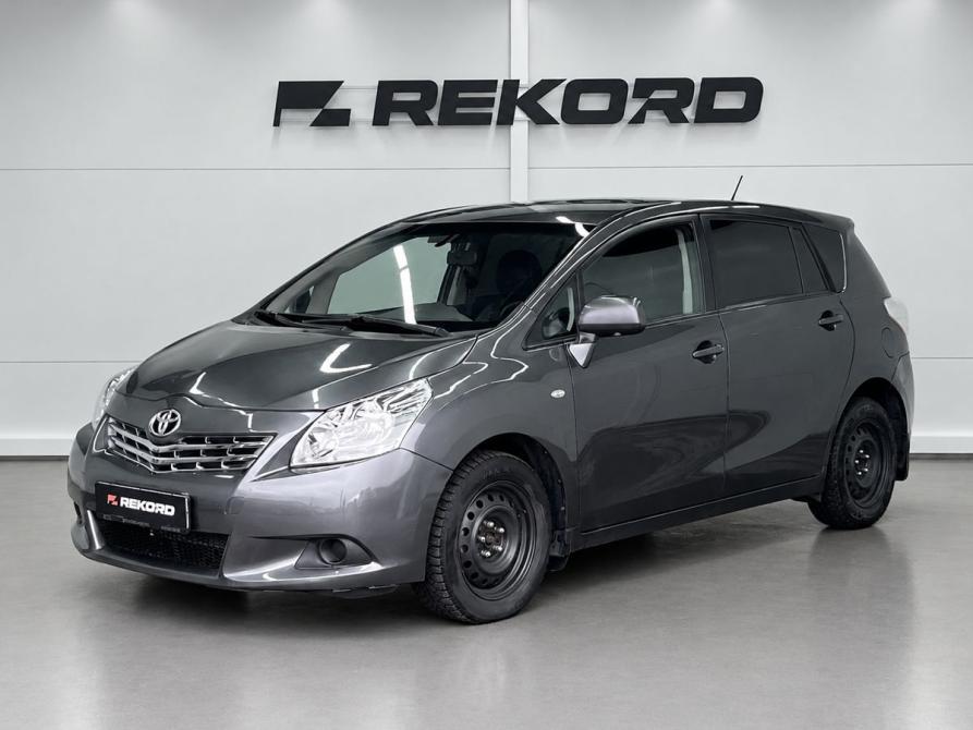 Toyota Verso I Уфа  - изображение 3