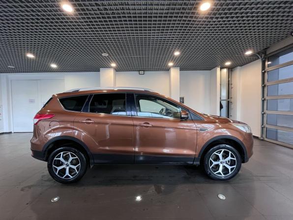 Ford Kuga II с пробегом 2016 года, цена 1 695 000 рублей, 96879 км, внедорожник, Автокод Объявления