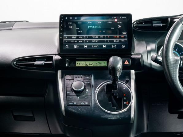 Toyota Wish II с пробегом 2010 года, цена 1 260 000 рублей, 172400 км, минивэн, Автокод Объявления