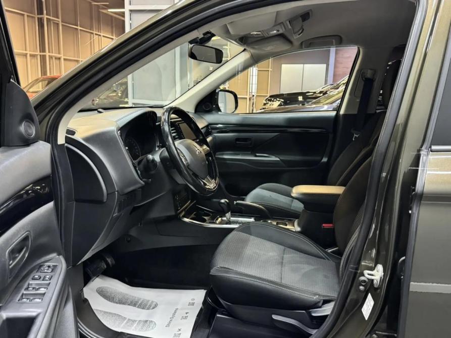 Mitsubishi Outlander III Рестайлинг 3 Красноярск  - изображение 8