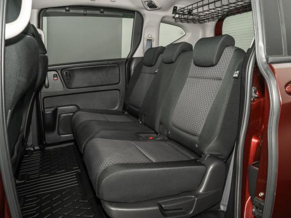 Honda Freed II с пробегом 2017 года, цена 1 385 000 рублей, 166421 км, компактвэн, Автокод Объявления