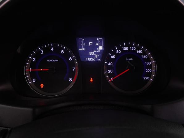 Hyundai Solaris I Рестайлинг с пробегом 2015 года, цена 1 009 000 рублей, 170921 км, седан, Автокод Объявления