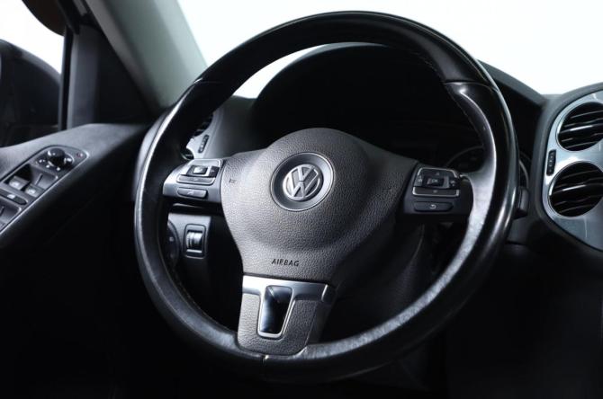 Volkswagen Tiguan I Рестайлинг с пробегом 2014 года, цена 1 799 000 рублей, 132200 км, внедорожник, Автокод Объявления