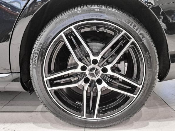 Mercedes-Benz C-Класс IV (W205) Рестайлинг с пробегом 2019 года, цена 2 750 000 рублей, 129829 км, седан, Автокод Объявления