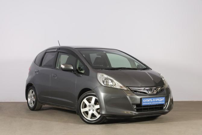 Honda Fit II с пробегом 2012 года, цена 1 099 000 рублей, 102000 км, хэтчбек, Автокод Объявления