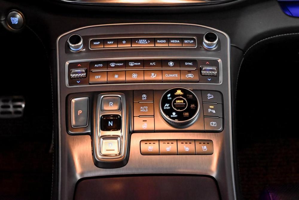 Hyundai Santa Fe IV Рестайлинг Екатеринбург  - изображение 16
