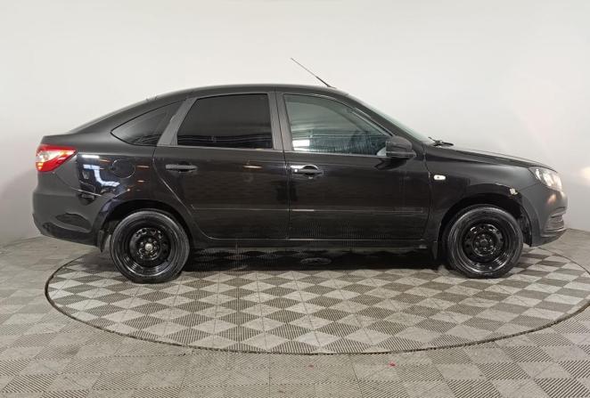 Lada (ВАЗ) Granta I Рестайлинг с пробегом 2021 года, цена 780 000 рублей, 61509 км, хэтчбек, Автокод Объявления