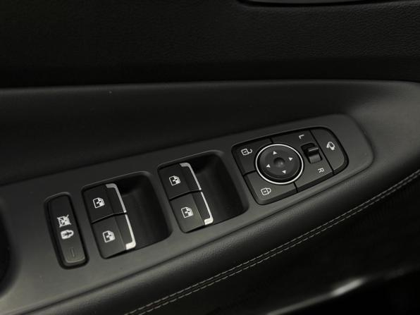 Hyundai Santa Fe IV с пробегом 2019 года, цена 3 490 000 рублей, 75000 км, внедорожник, Автокод Объявления