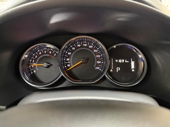 Renault Logan II Рестайлинг с пробегом 2019 года, цена 1 278 000 рублей, 41691 км, седан, Автокод Объявления