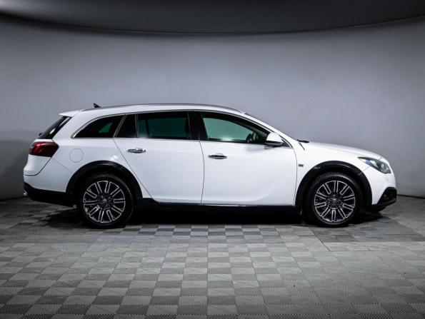 Opel Insignia I Рестайлинг с пробегом 2015 года, цена 1 420 150 рублей, 212093 км, универсал, Автокод Объявления