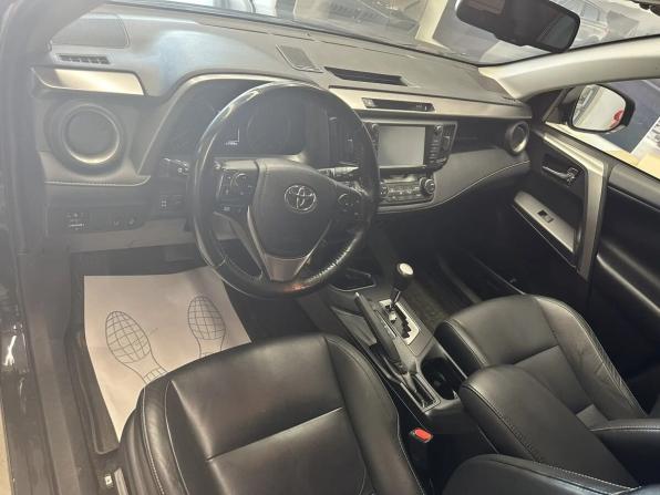 Toyota RAV4 IV (XA40) Рестайлинг с пробегом 2019 года, цена 2 565 000 рублей, 160942 км, внедорожник, Автокод Объявления