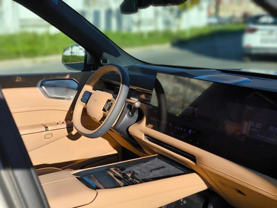 Lynk &amp; Co 900 Москва  - изображение 9