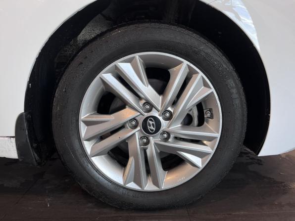 Hyundai Elantra VI (AD) Рестайлинг с пробегом 2020 года, цена 1 560 000 рублей, 141053 км, седан, Автокод Объявления
