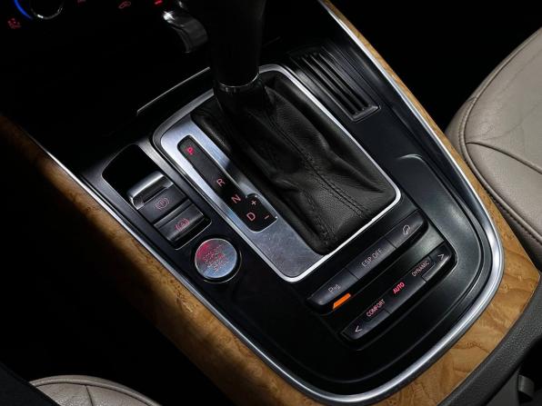 Audi Q5 I (8R) с пробегом 2009 года, цена 1 289 900 рублей, 250000 км, внедорожник, Автокод Объявления