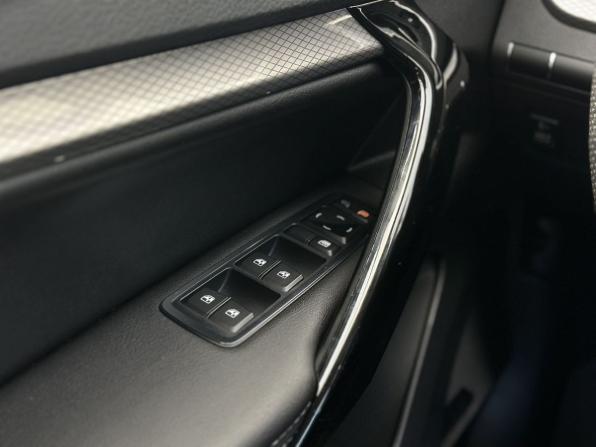 Lada (ВАЗ) Vesta I Рестайлинг (NG) с пробегом 2024 года, цена 1 530 000 рублей, 17255 км, универсал, Автокод Объявления