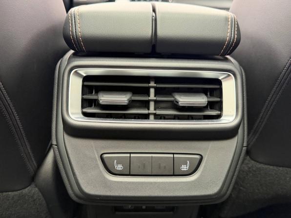 Geely Okavango I Рестайлинг с пробегом 2023 года, цена 2 690 000 рублей, 5544 км, внедорожник, Автокод Объявления