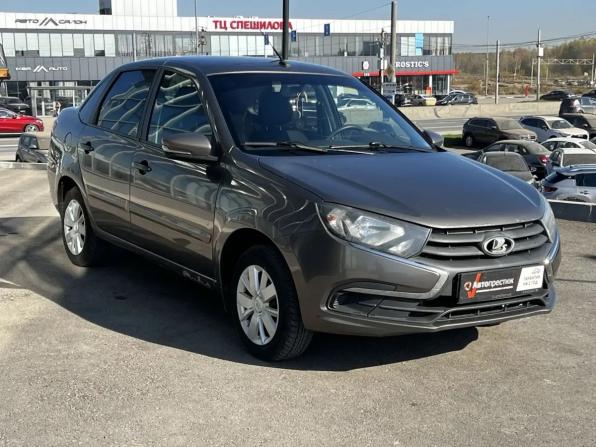 Lada (ВАЗ) Granta I Рестайлинг с пробегом 2018 года, цена 525 000 рублей, 135207 км, седан, Автокод Объявления