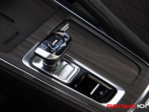 Geely Monjaro I Рестайлинг 2 (China Market) с пробегом 2025 года, цена 3 878 000 рублей, 15003 км, внедорожник, Автокод Объявления