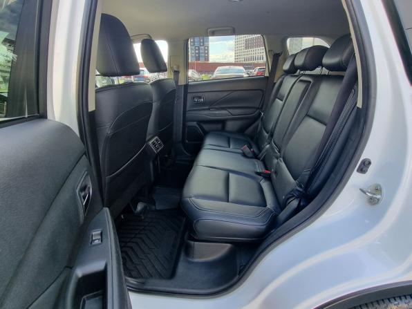 Mitsubishi Outlander III Рестайлинг 3 с пробегом 2020 года, цена 2 990 000 рублей, 78522 км, внедорожник, Автокод Объявления