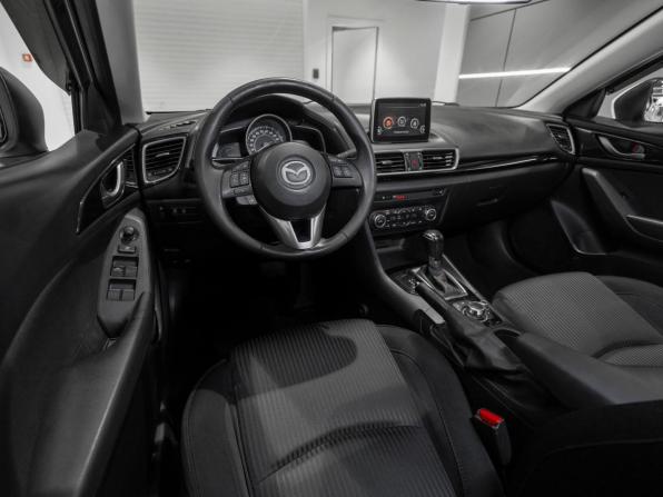 Mazda 3 III (BM) с пробегом 2014 года, цена 1 090 000 рублей, 180061 км, хэтчбек, Автокод Объявления