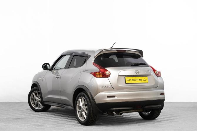 Nissan Juke I с пробегом 2011 года, цена 1 099 000 рублей, 171000 км, внедорожник, Автокод Объявления