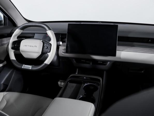 JETOUR DASHING I с пробегом 2023 года, цена 1 950 000 рублей, 49000 км, внедорожник, Автокод Объявления