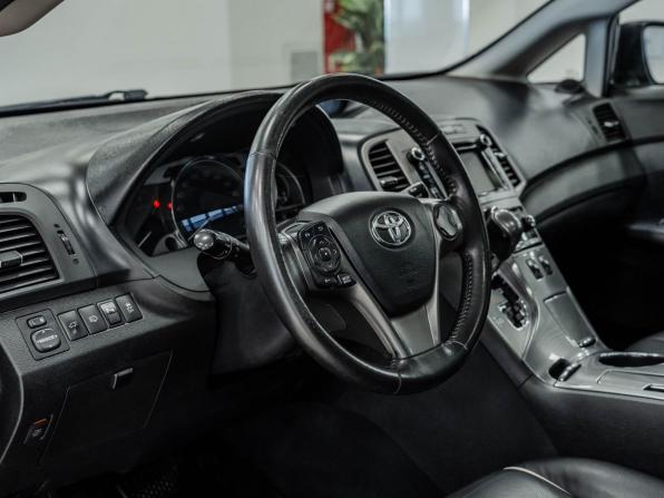 Toyota Venza I Рестайлинг с пробегом 2013 года, цена 1 766 000 рублей, 249118 км, внедорожник, Автокод Объявления