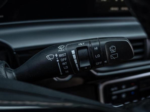 Kia Seltos I Рестайлинг с пробегом 2023 года, цена 2 450 000 рублей, 57484 км, внедорожник, Автокод Объявления