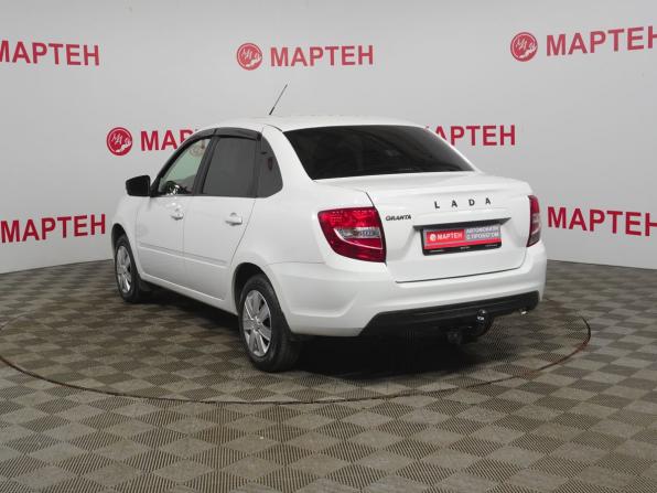 Lada (ВАЗ) Granta I Рестайлинг с пробегом 2024 года, цена 849 000 рублей, 43722 км, седан, Автокод Объявления