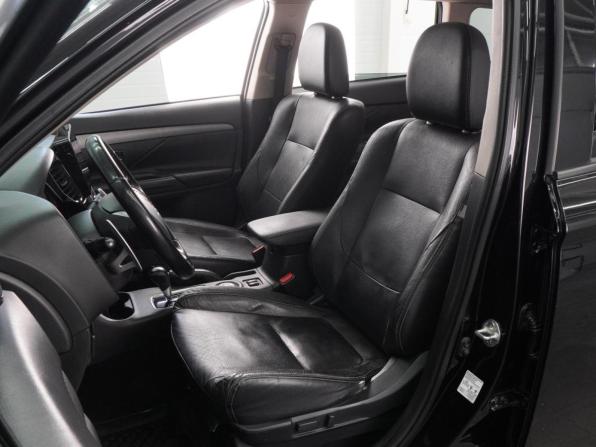 Mitsubishi Outlander III Рестайлинг с пробегом 2014 года, цена 1 537 000 рублей, 214819 км, внедорожник, Автокод Объявления