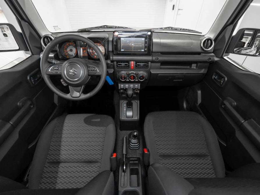 Suzuki Jimny IV Москва  - изображение 8