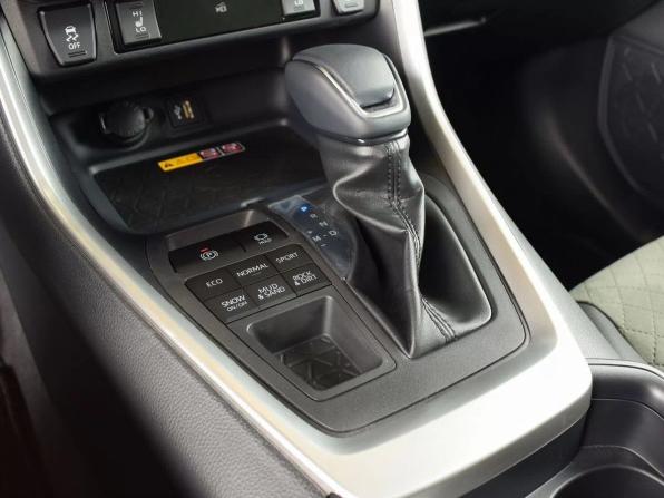 Toyota RAV4 V (XA50) с пробегом 2025 года, цена 3 935 000 рублей, 10 км, внедорожник, Автокод Объявления