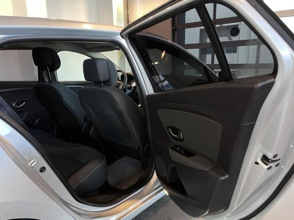 Renault Megane III с пробегом 2011 года, цена 500 000 рублей, 219578 км, универсал, Автокод Объявления