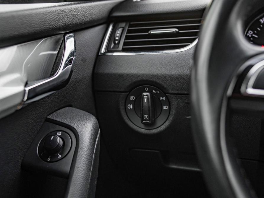 Skoda Octavia III (A7) Санкт-Петербург  - изображение 10