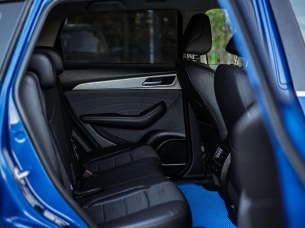 Haval F7 I Рестайлинг с пробегом 2023 года, цена 2 030 000 рублей, 32916 км, внедорожник, Автокод Объявления
