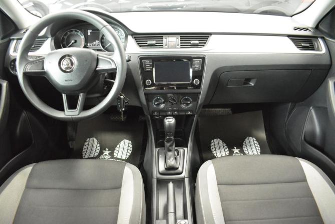 Skoda Rapid I Рестайлинг с пробегом 2019 года, цена 1 399 000 рублей, 46000 км, лифтбек, Автокод Объявления